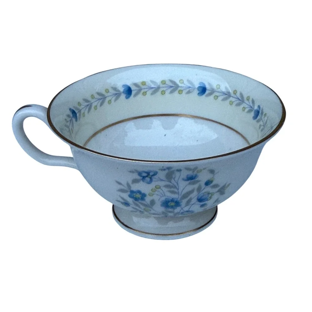 Castleton China Devon Blue Hill Footed Teacups Set of 4 Floral Gold Trim vintage